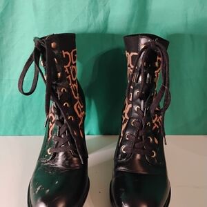 Quess Signature Lace Up Boots